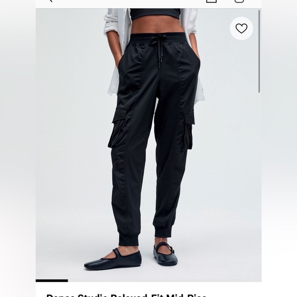 Dance Studio Relaxed-Fit Mid-Rise Cargo Jogger - Picture 1 of 3